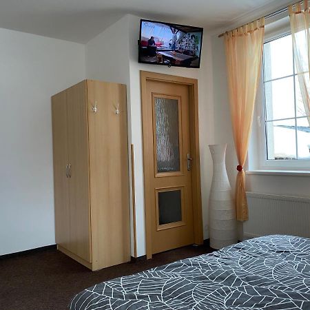 Penzion Pod Kostelem Bublava Dış mekan fotoğraf